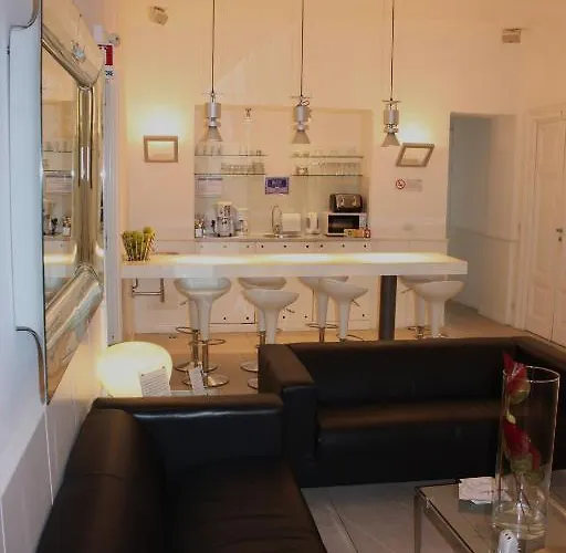 Enjoy Bed And Breakfast לינה וארוחת בוקר *